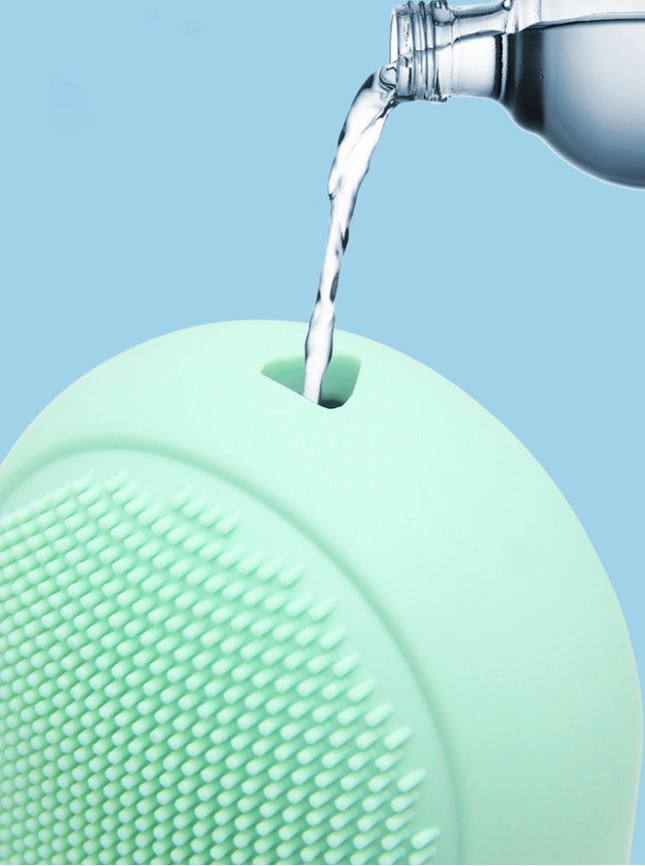 Facial Beauty - Silicon Ice Cube Face Roller